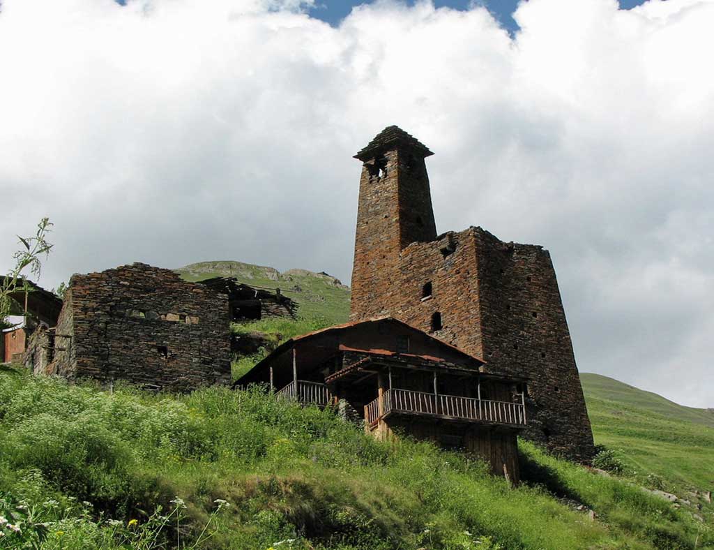 Parsma Fortress-Houses