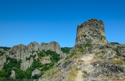 შეუპოვარი