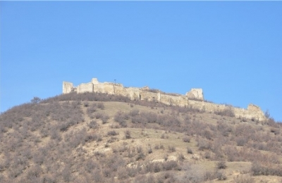 Manavi castle