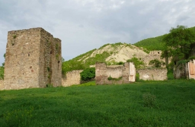 Nichbisi Fortress