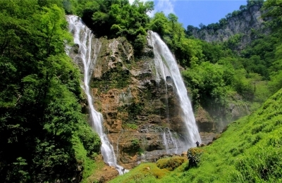 Oketsa (Kinchkha) Waterfall Natural Monument